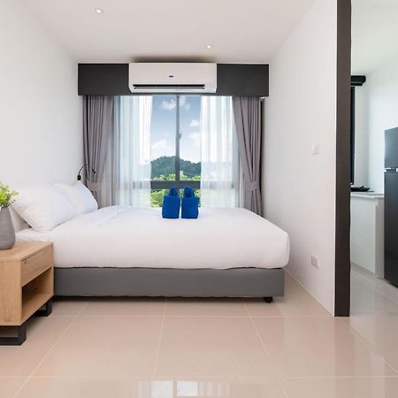 New Studio With Disability-Friendly Features, Central Hill View A6-724 A Apartment Ban Ket Ho Ngoại thất bức ảnh